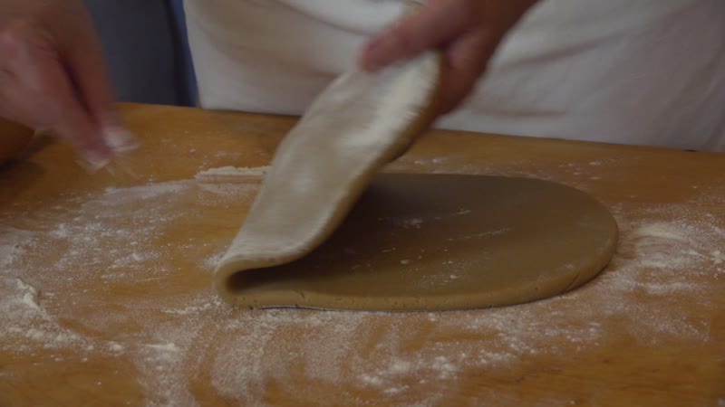 18. Mézeskalács: Sütipecsétes mézeskalács készítése